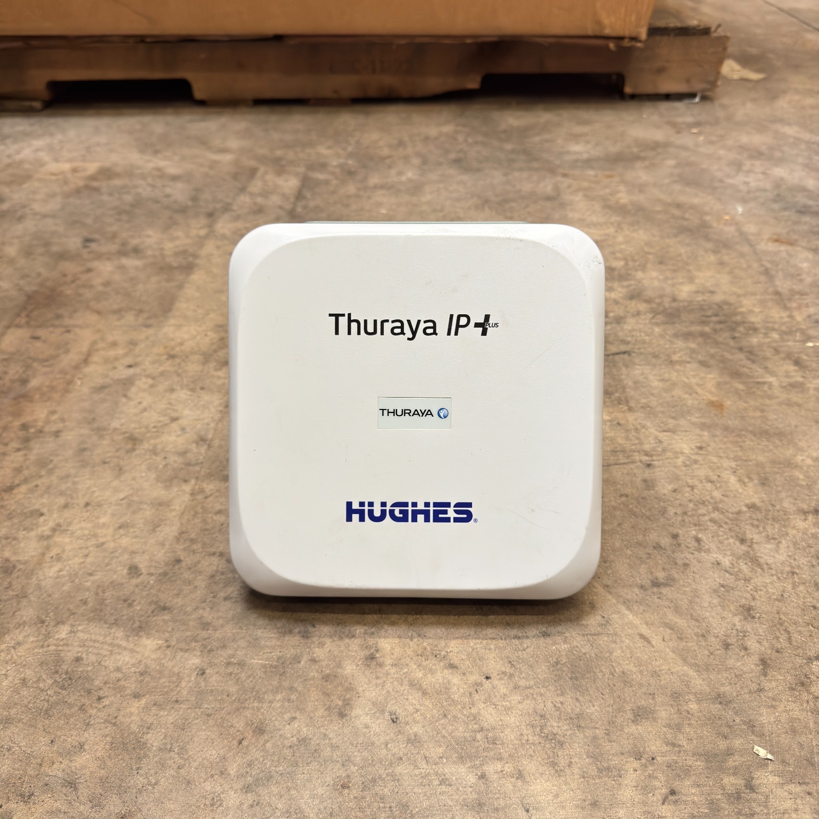 Thuraya IP+ Hughes 9104 Satellite Wi-Fi Terminal Modem No Battery & Adapter