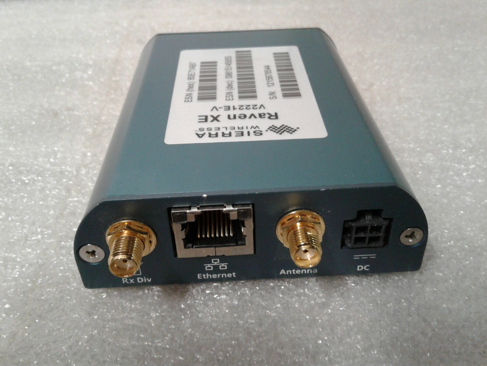 Sierra Wireless Airlink Raven XE V2221E-V Modem