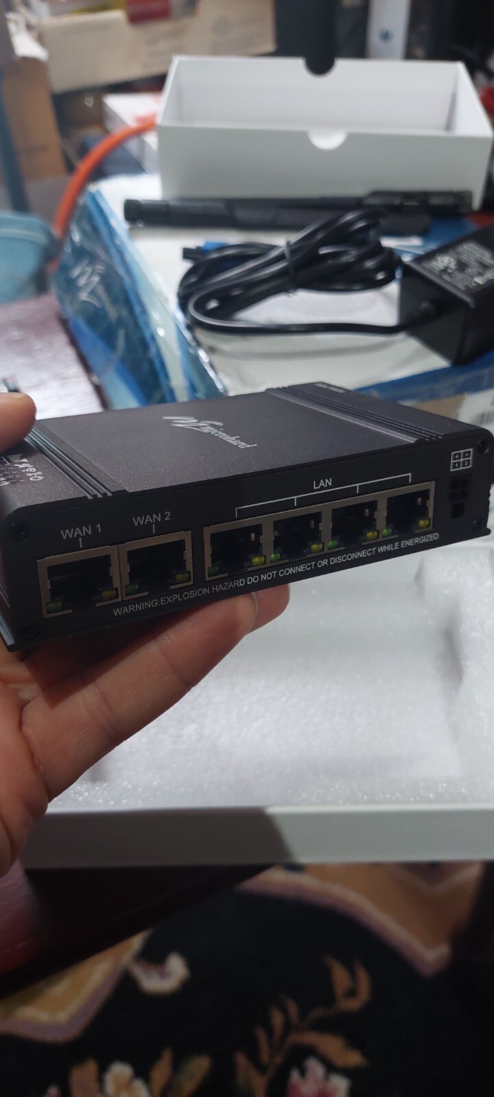 Microhard BulletplusAC CAT12 4G/LTE Ethernet/Serial/USB Gateway WIFI Dual SIM