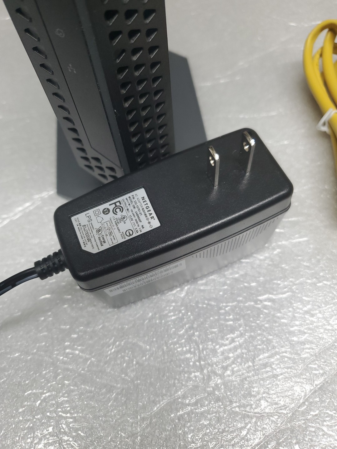 NETGEAR CM600-1AZNAS 960Mbps High Speed DOCSIS 3.0 Cable Modem