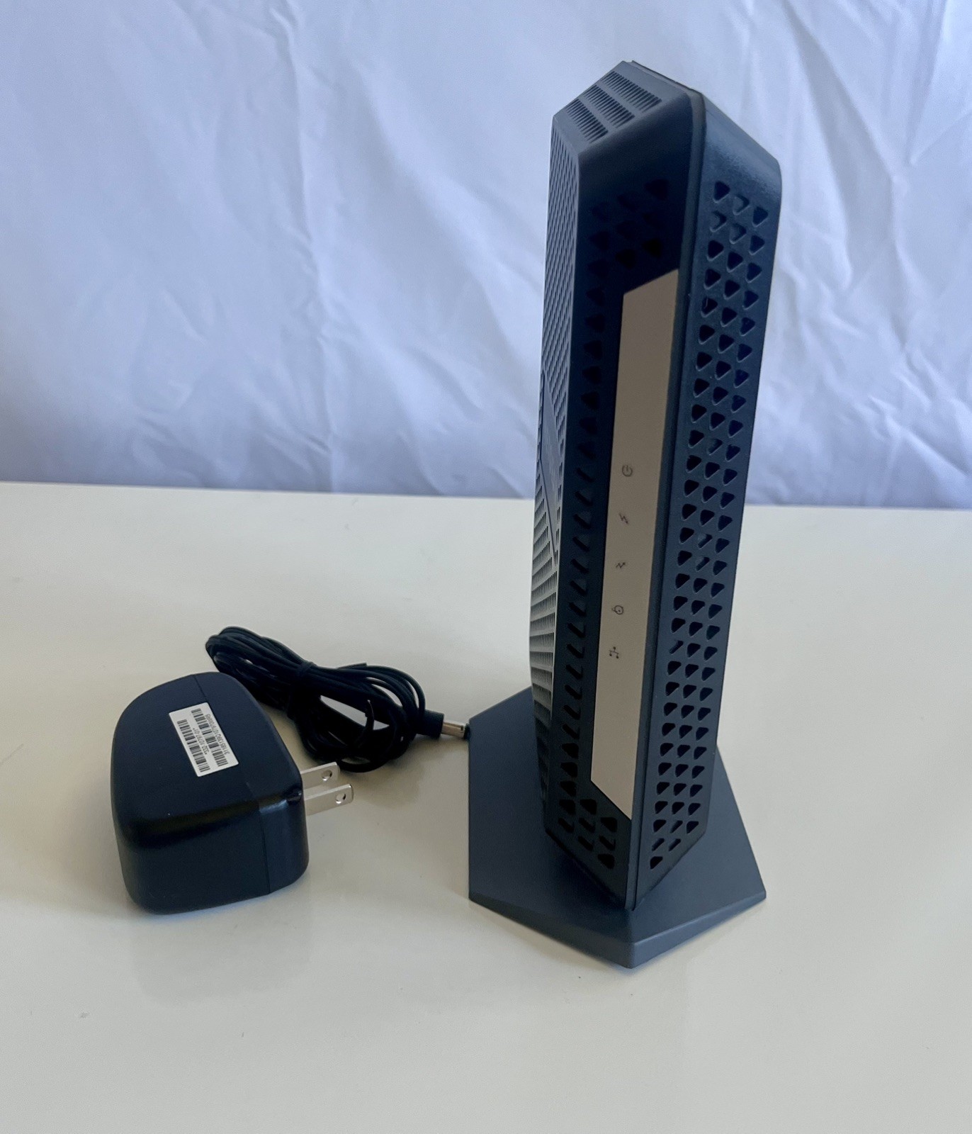 Netgear CM1000 DOCSIS 3.1 Cable Modem – Speeds Up To 1 Gbps Pre Owned