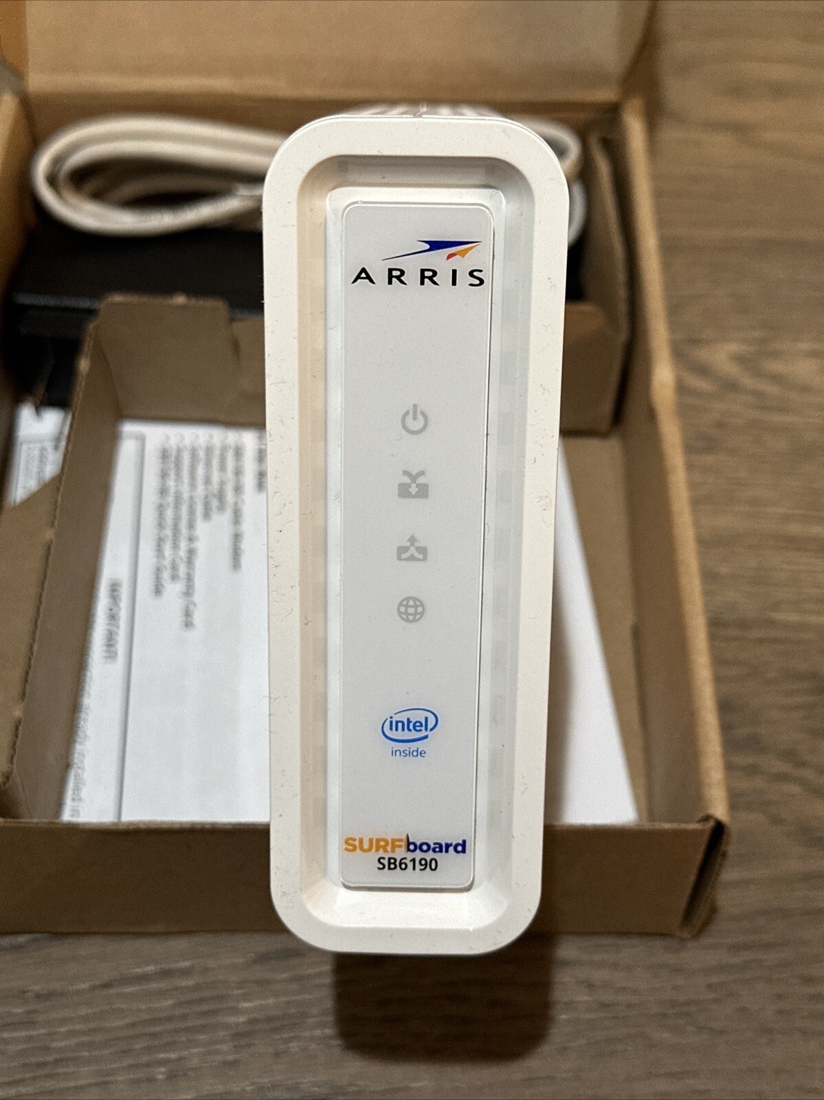 WHITE ARRIS SURFboard SB6190 DOCSIS 3.0 32 x 8 Gigabit Cable Modem 1 Gbps