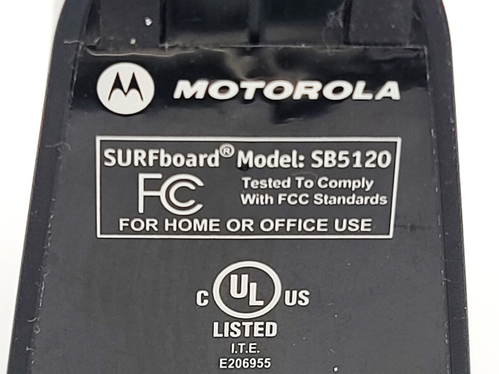 MOTOROLA SURFBOARD SB5120 DOCSIS 2.0 CABLE MODEM 10/100 ETHERNET BROADBAND ISP