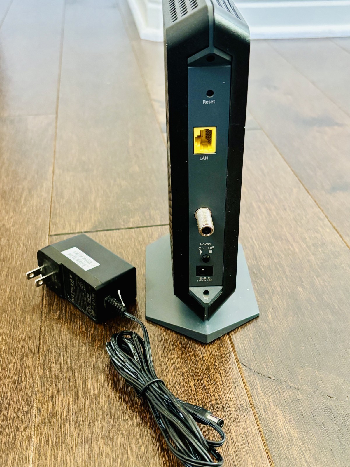 Netgear CM1000v2 DOCSIS 3.1 Cable Modem
