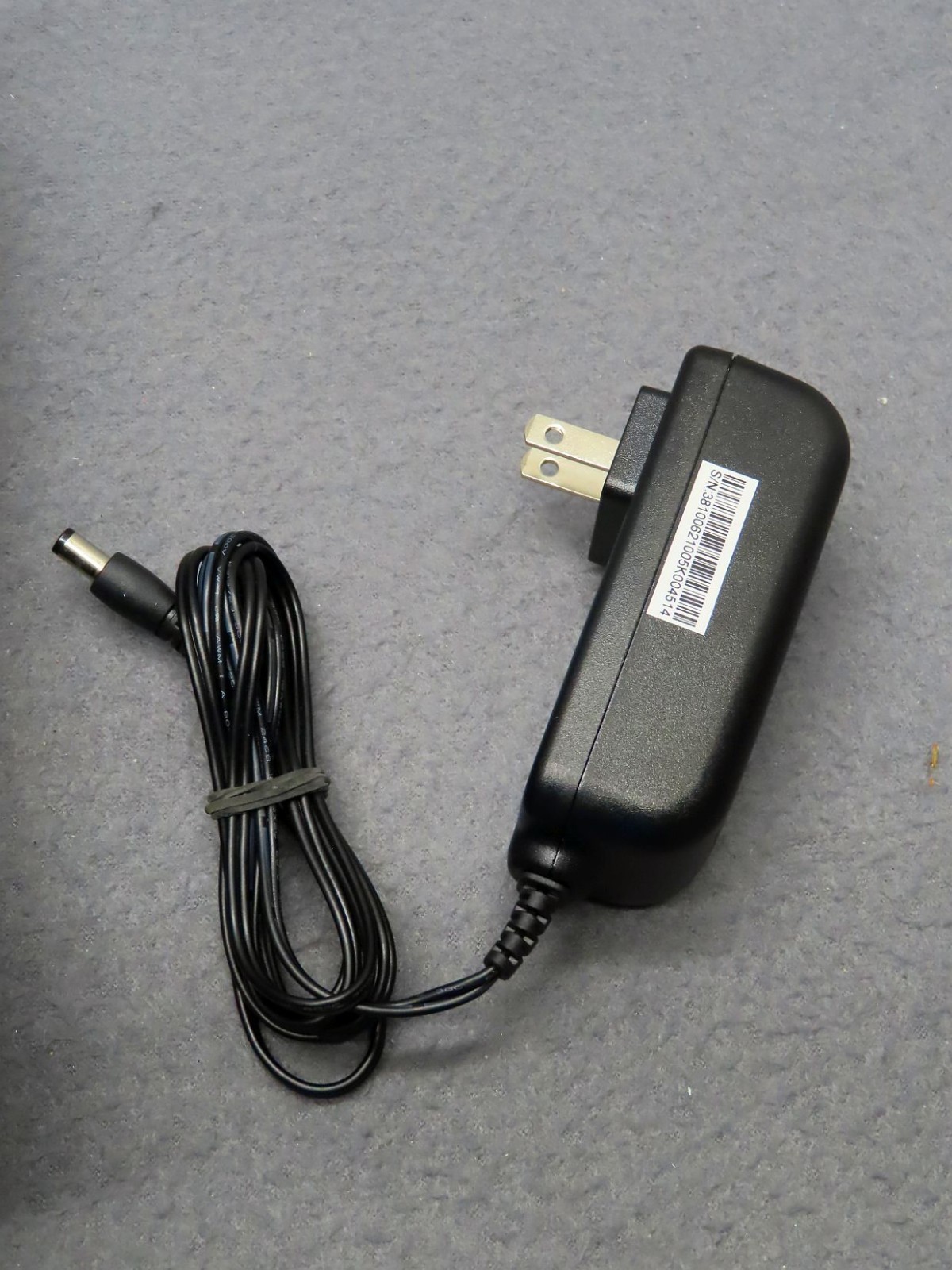 Motorola – MT8733 DOCSIS 3.1 Modem + AX6000 Router with Voice for Xfinity