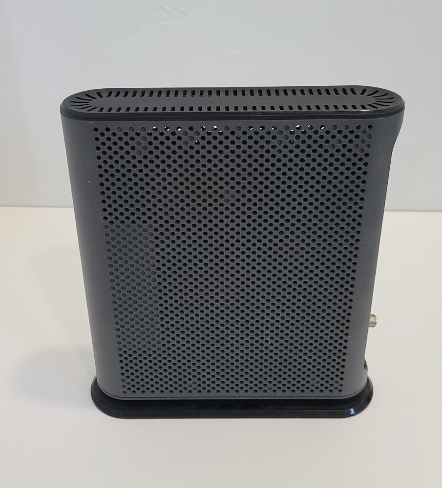 MOTOROLA 16X4 AC1900 MG7550 DOCSIS 3.0 CABLE MODEM PLUS WIFI ROUTER
