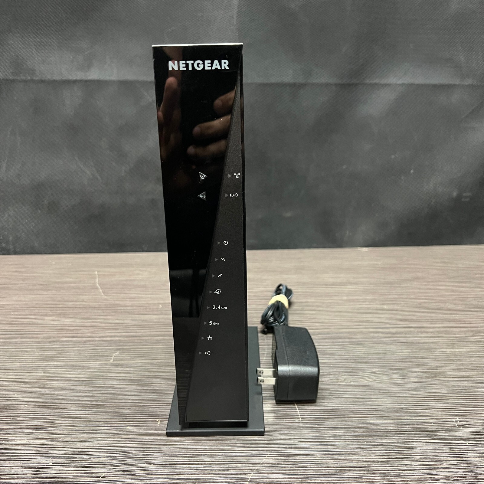 NETGEAR C6300 AC1750 DOCSIS 3.0 Cable Modem and WiFi Router Used Working