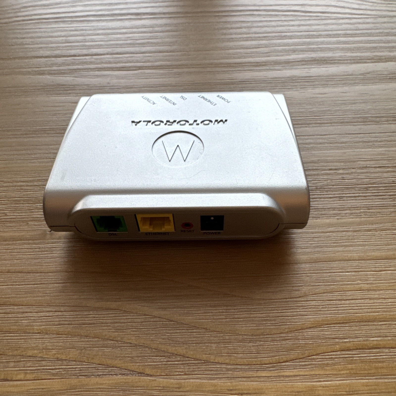 TESTED Motorola 2210-02-1006 High Speed Internet DSL Modem, Power Supply Adapter