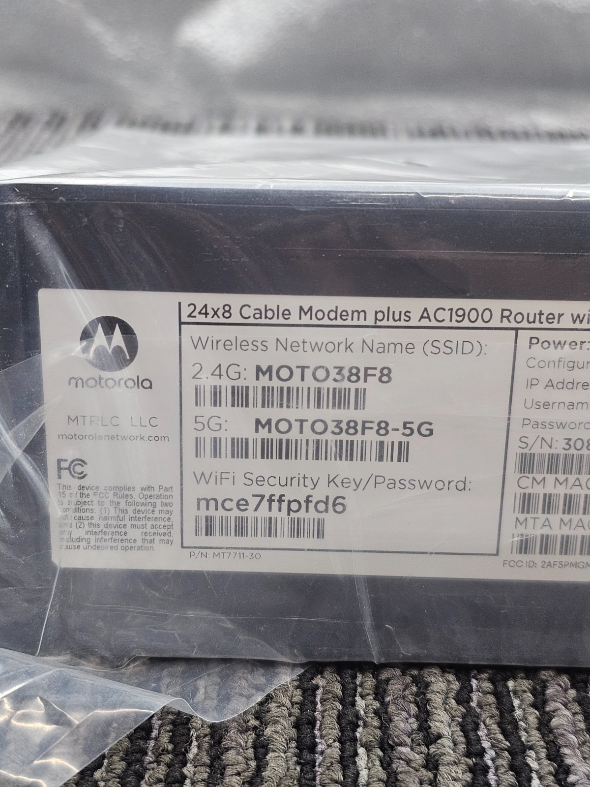 Motorola MT7711 Cable Modem Plus AC1900 WiFi Router Modem
