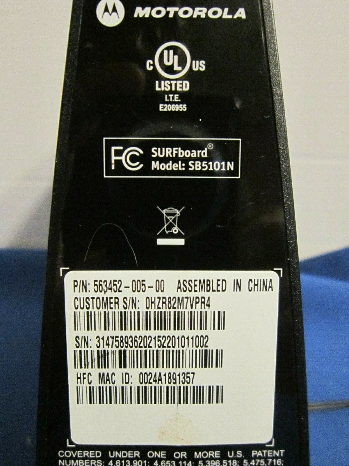 Motorola Surfboard Cable Modem SB5101N With AC Adapter 12VDC & Network Cable