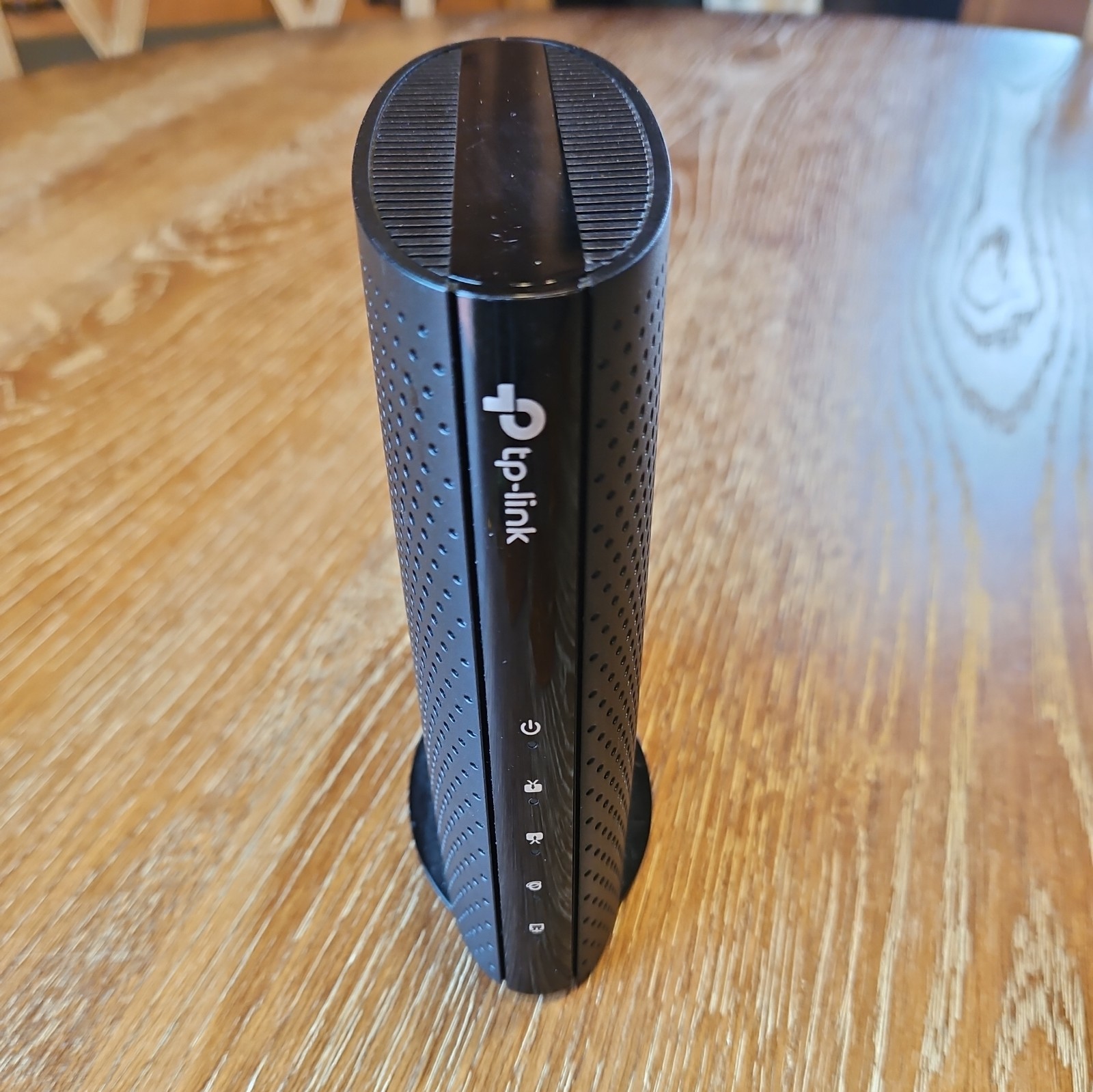 TP-LINK TC-7620 900Mbps High Speed Cable Modem