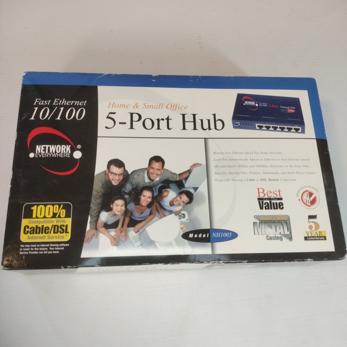 Modem LINKSYS Fast ethernet 10/100 NH1005/NH1005 RQAUS1 5 Port Hub.