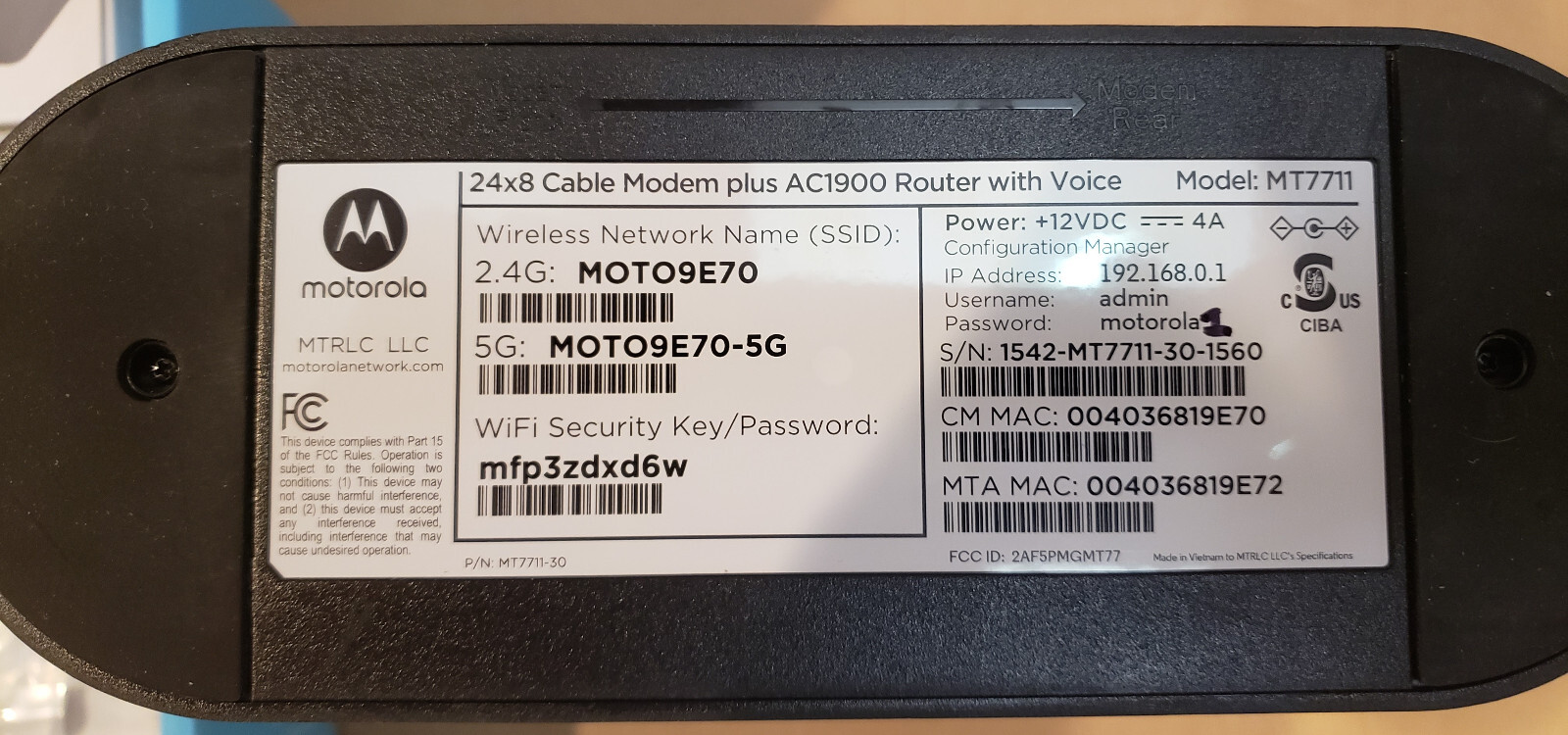 Motorola MT7711 24X8 Cable Modem and AC1900 Dual Band Wi-Fi Gigabit Router ONLY