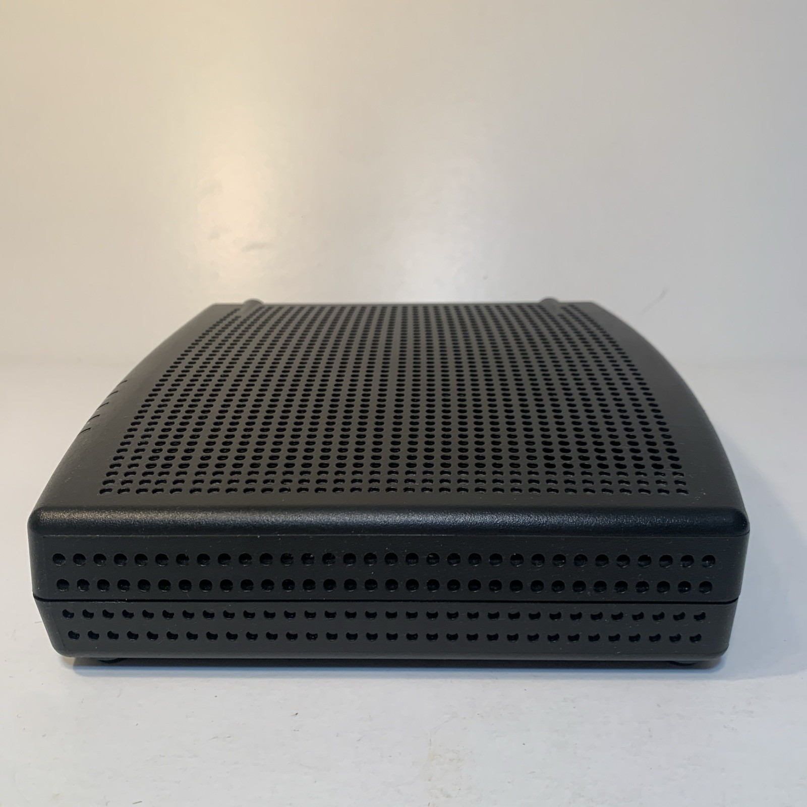 ARRIS Touchstone TM1602A Docsis 3.0 16×4 Telephony Modem **NIB**