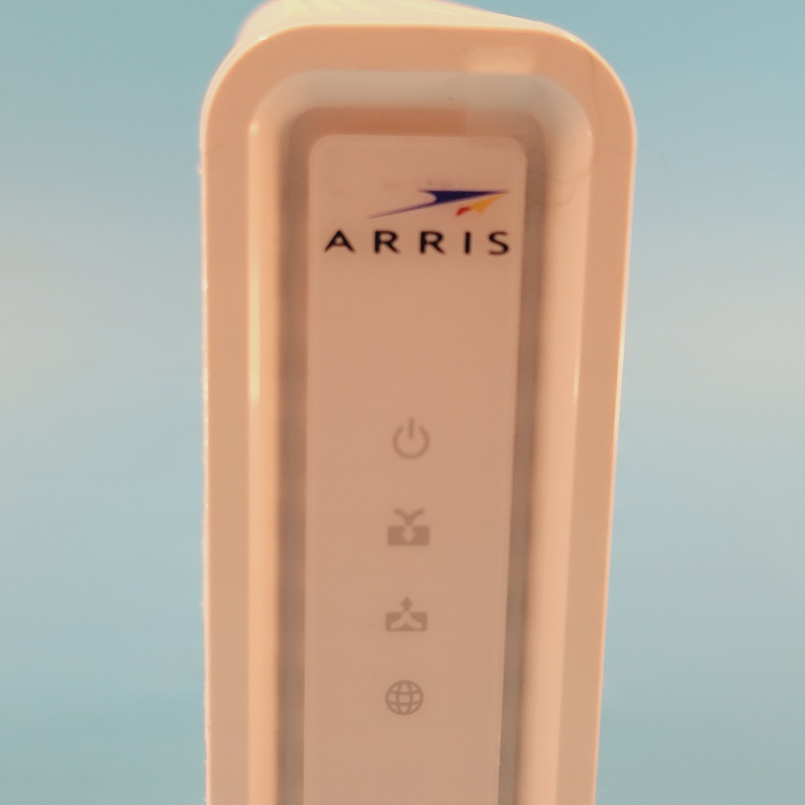 ARRIS SURFboard SB8200 High Speed Cable Modem DOCSIS 3.1 Gigabit