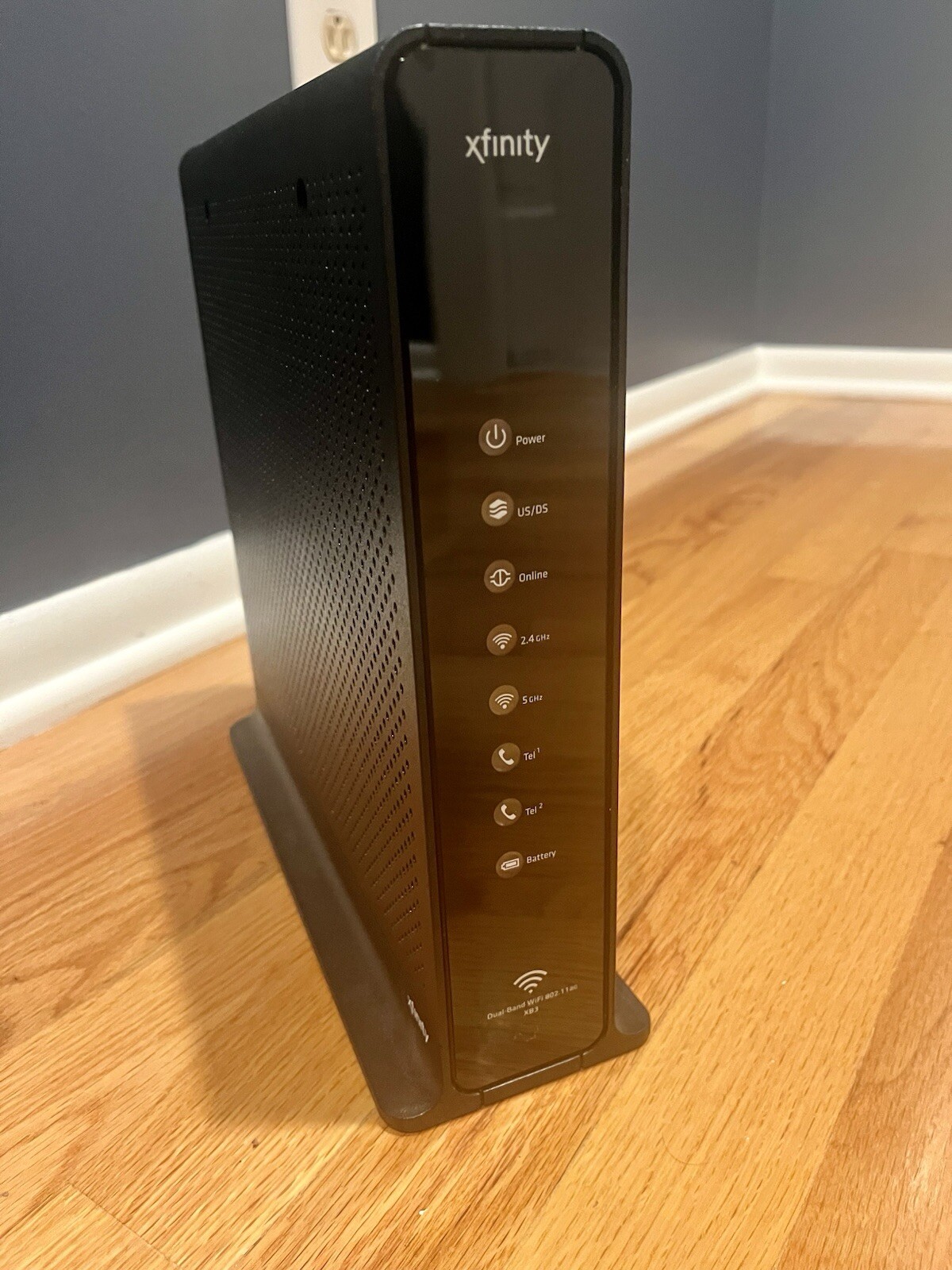 Cisco Model DPC3941T DOCSIS 3.0 24×4 Wireless Residential Voice Gateway