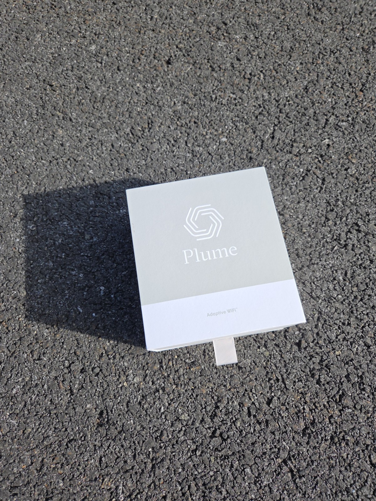 Plume Wifi 3 Silver Pods No Ethernet Cable