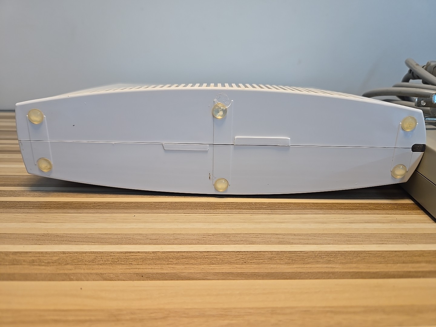 Hughes HN9000 High-Performance Broadband Satellite Modem with Power Supply