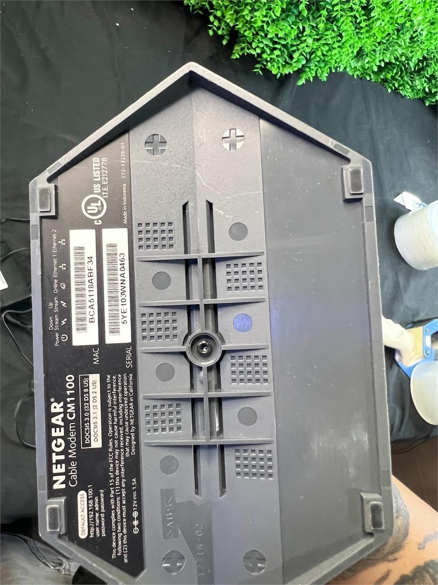 NETGEAR Nighthawk Cable Modem (CM1100)