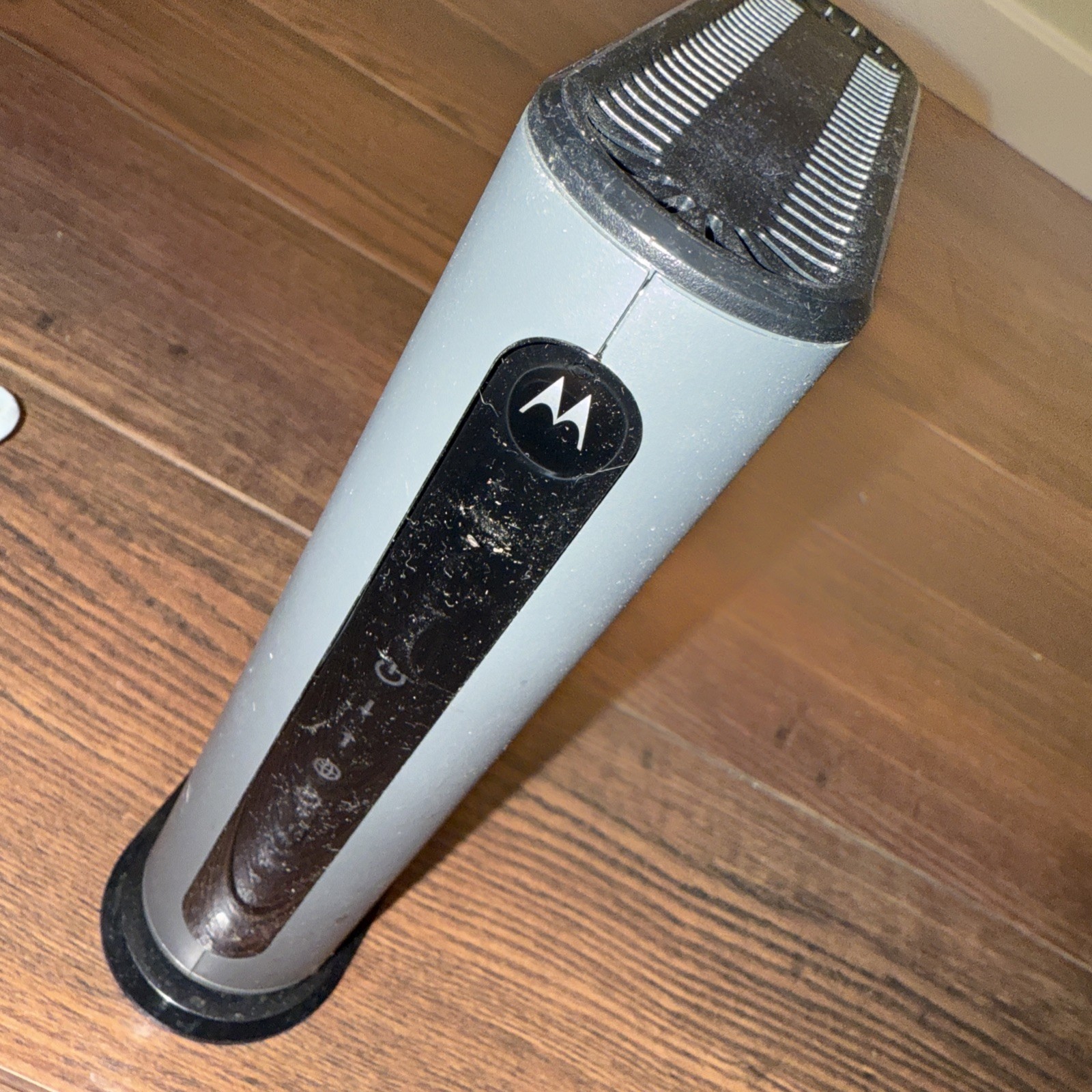 Motorola MB7621 24×8 DOCSIS 3.0 Cable Modem w/ Power Brick Ethernet Xfinity Cox