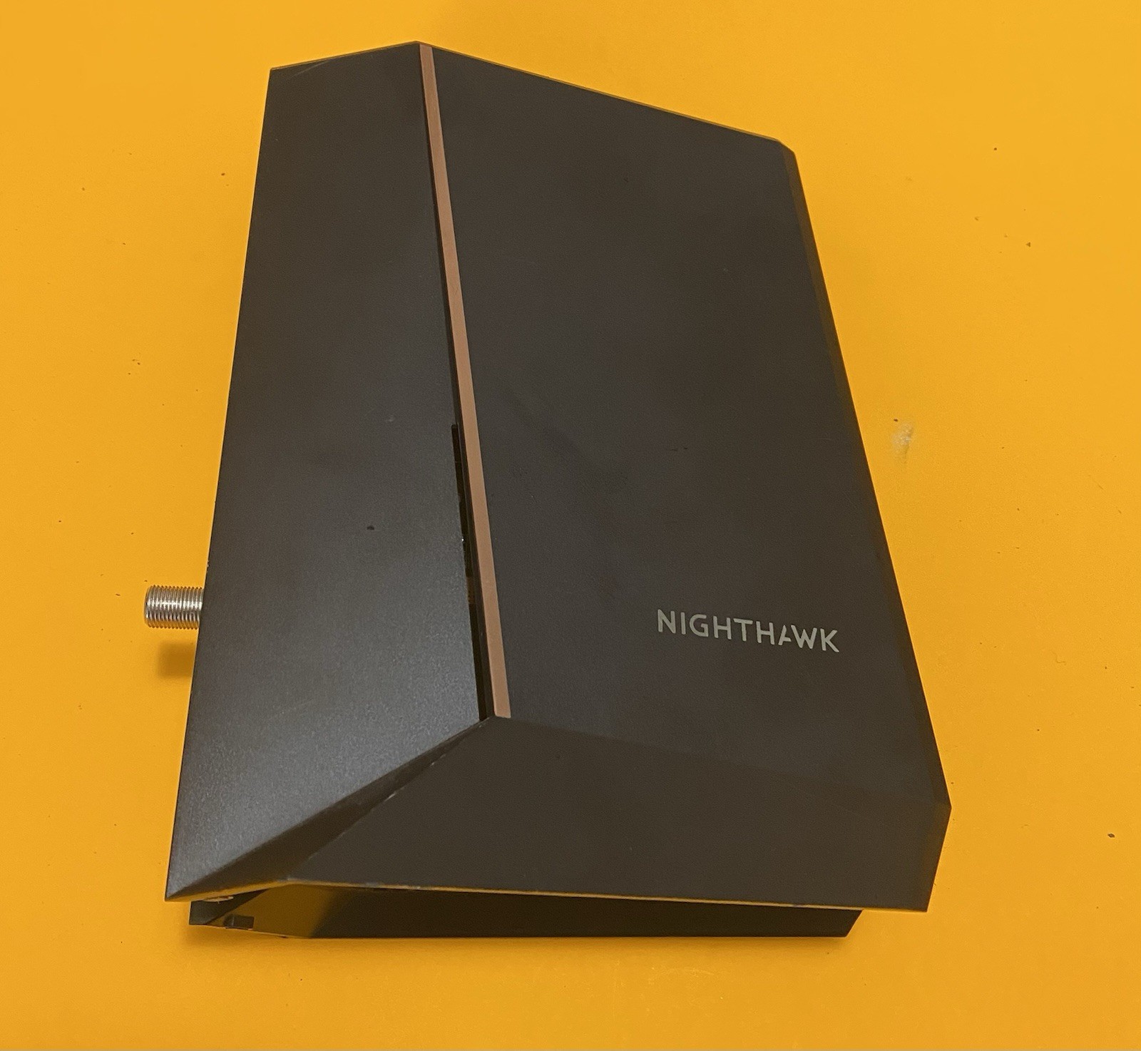 NETGEAR Nighthawk CM2000 DOCSIS 3.1 Cable Modem 2.5 Gbps Ethernet Port