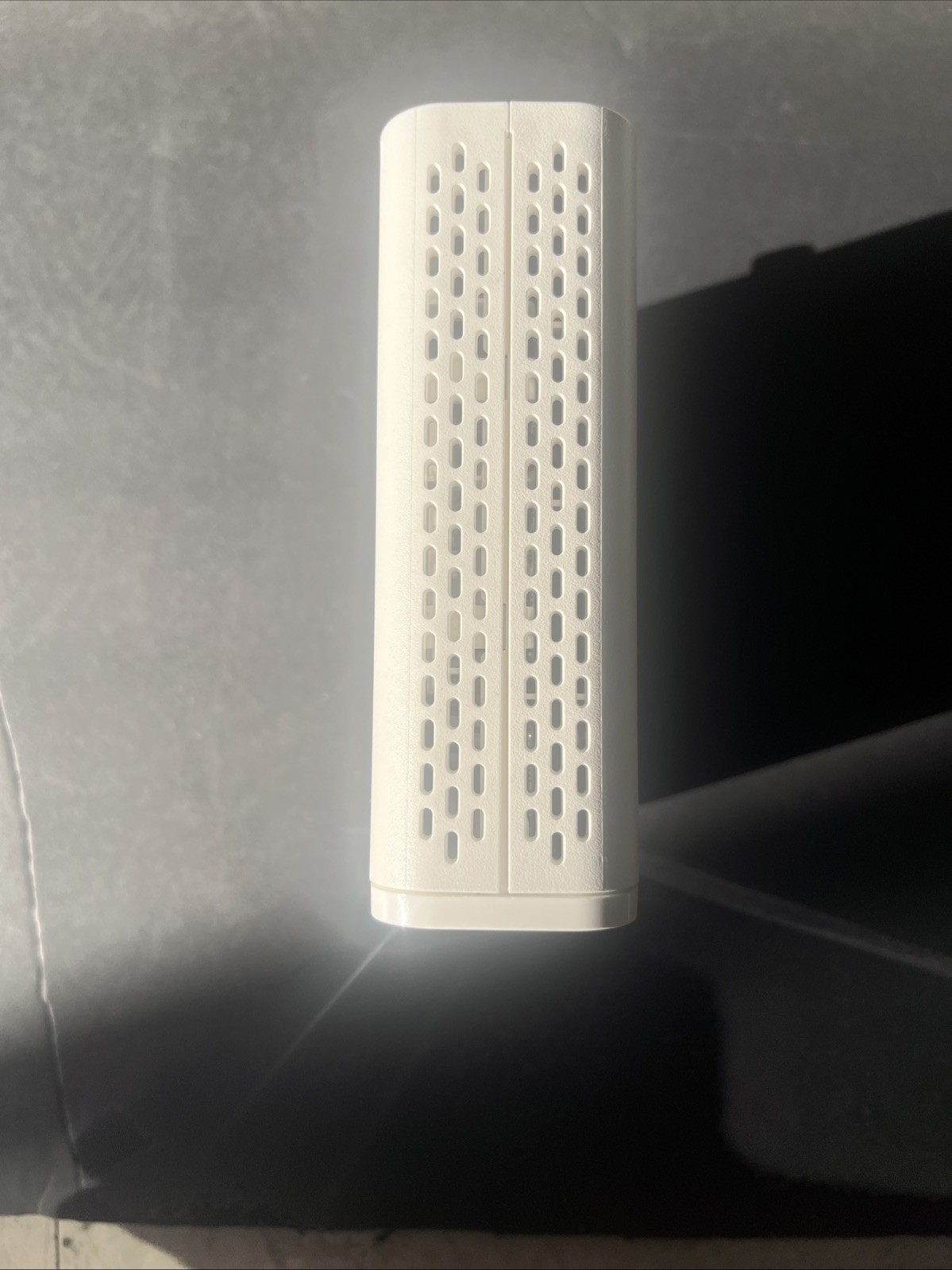 ARRIS Surfboard DOCSIS 3.0 Cable Modem White SB6190RB