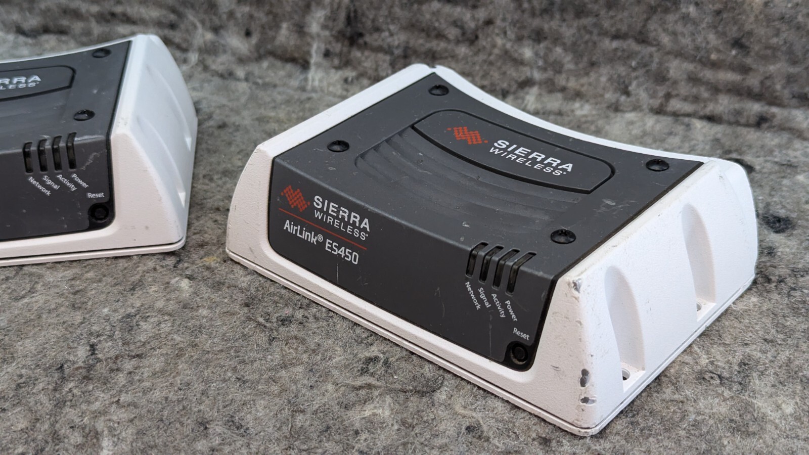 2 x Sierra Wireless Airlink ES450 1102383 Enterprise 4G LTE Gateway – For Parts