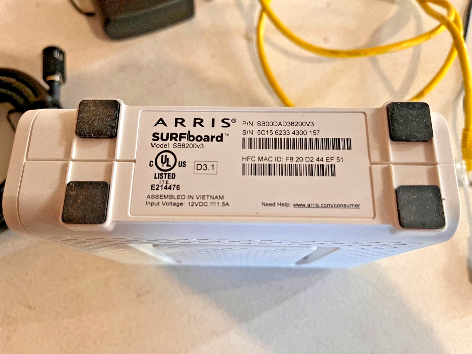 ARRIS SURFboard SB8200 DOCSIS 3.1 10 Gbps Cable Modem