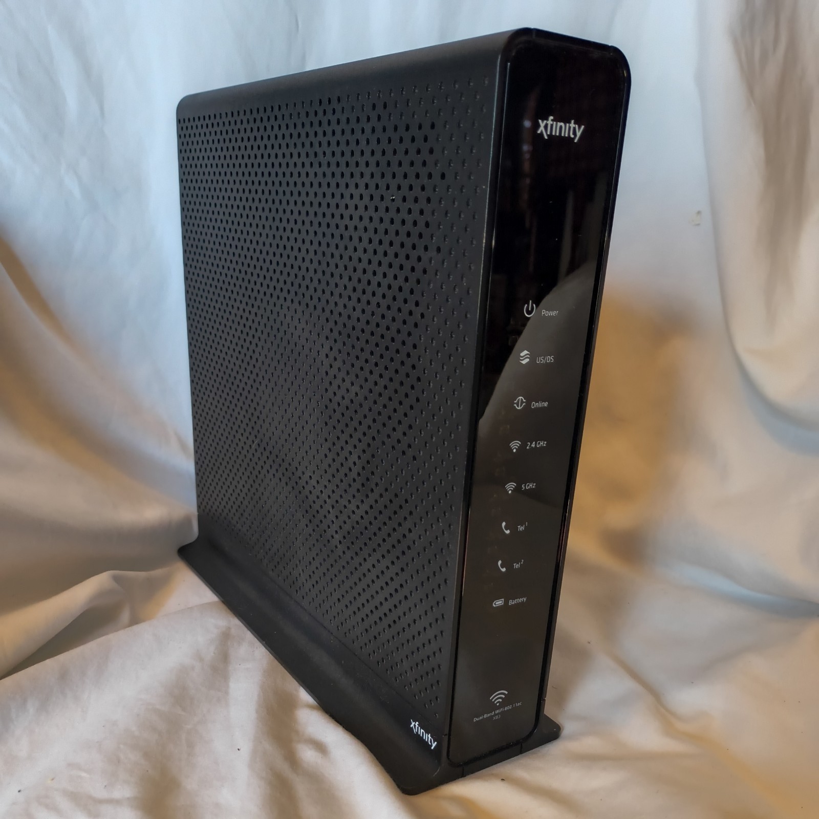 ARRIS TG1682G & Phone Gateway Cable Wireless Panoramic WIFI Router No Cord