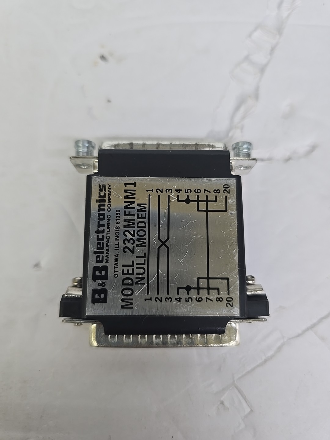 b&B ELECTRONICS NULL MODEM, model # 232MFNM1(562)