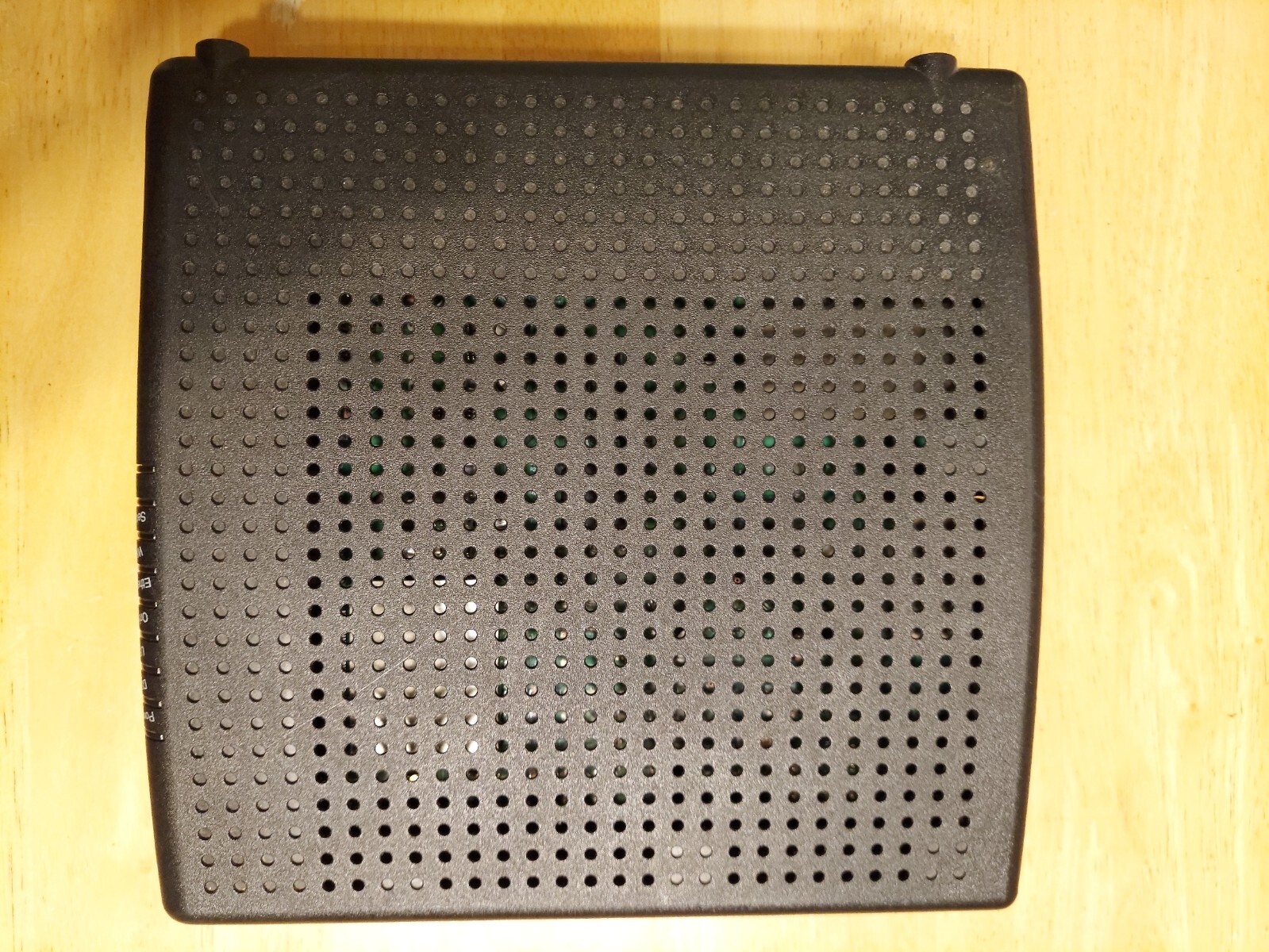 ARRIS DG860a modem