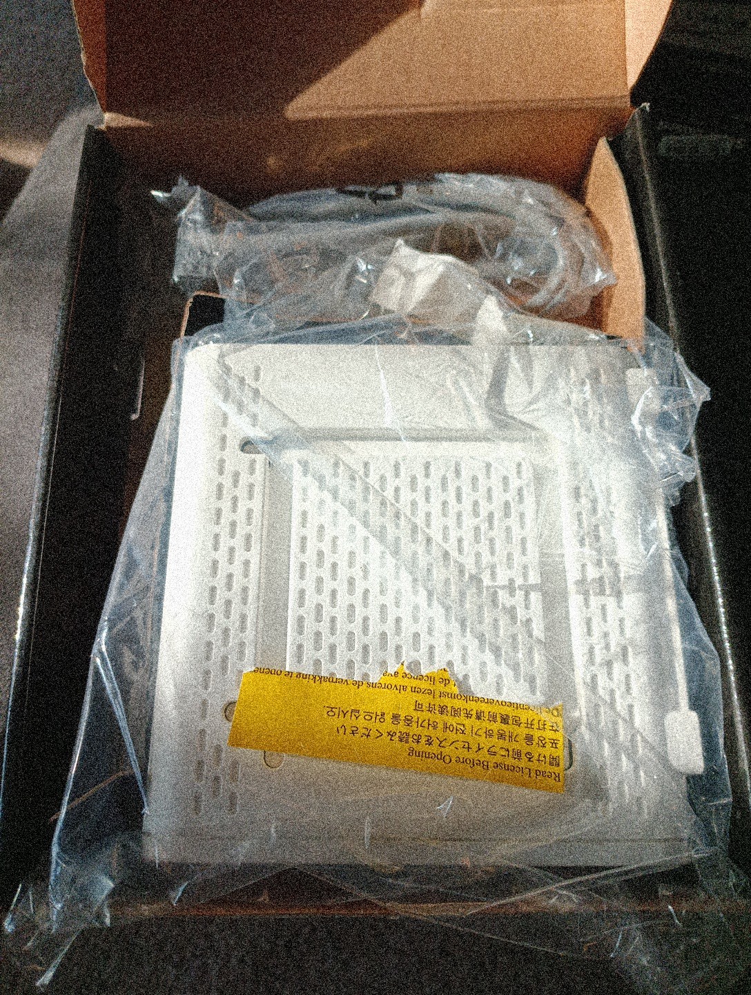 ARRIS SURFboard SB6141 Docsis 3.0 Cable Modems