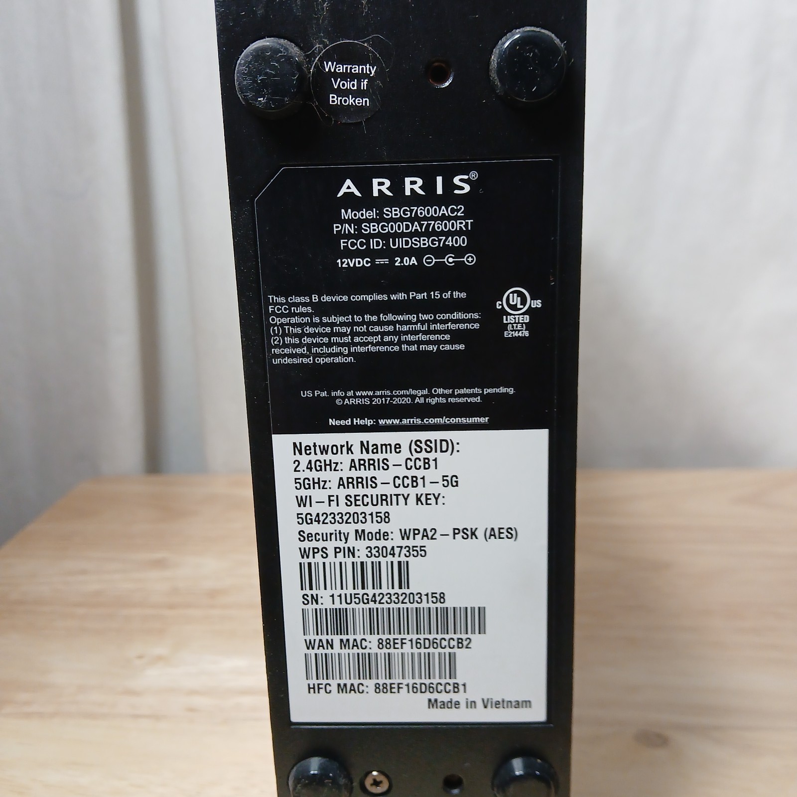 ARRIS SURFBOARD SBG7600AC2 DOCSIS 3.0 Cable Modem & AC2350 Wi-Fi Router W/ Power