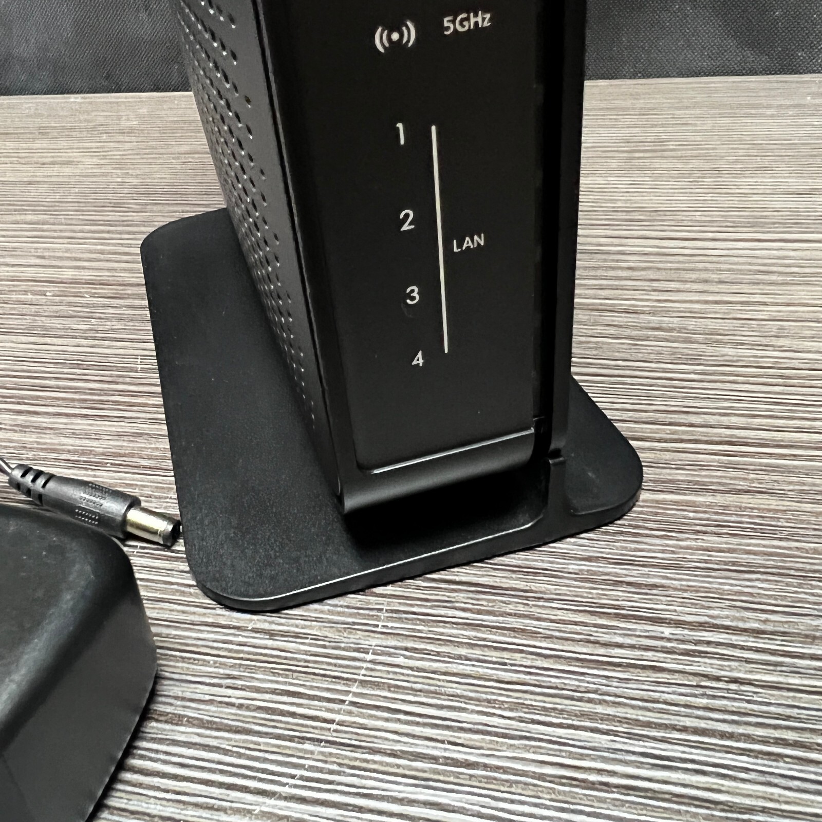 NETGEAR C6300BD AC1900 DOCSIS 3.0 Cable Modem and WiFi Router Used Working