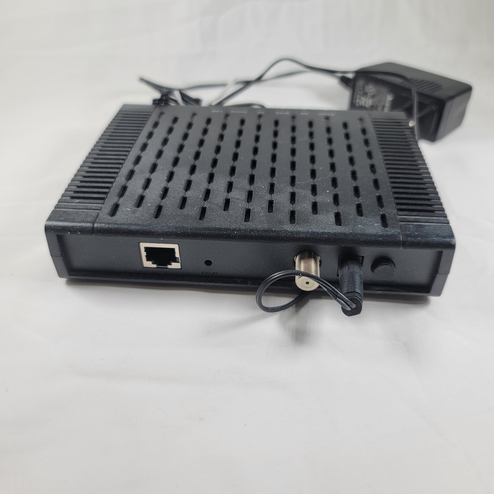 D-Link DCM-301 348.16 Mbps Cable Modem SHIPS NEXT DAY W/Power Cord