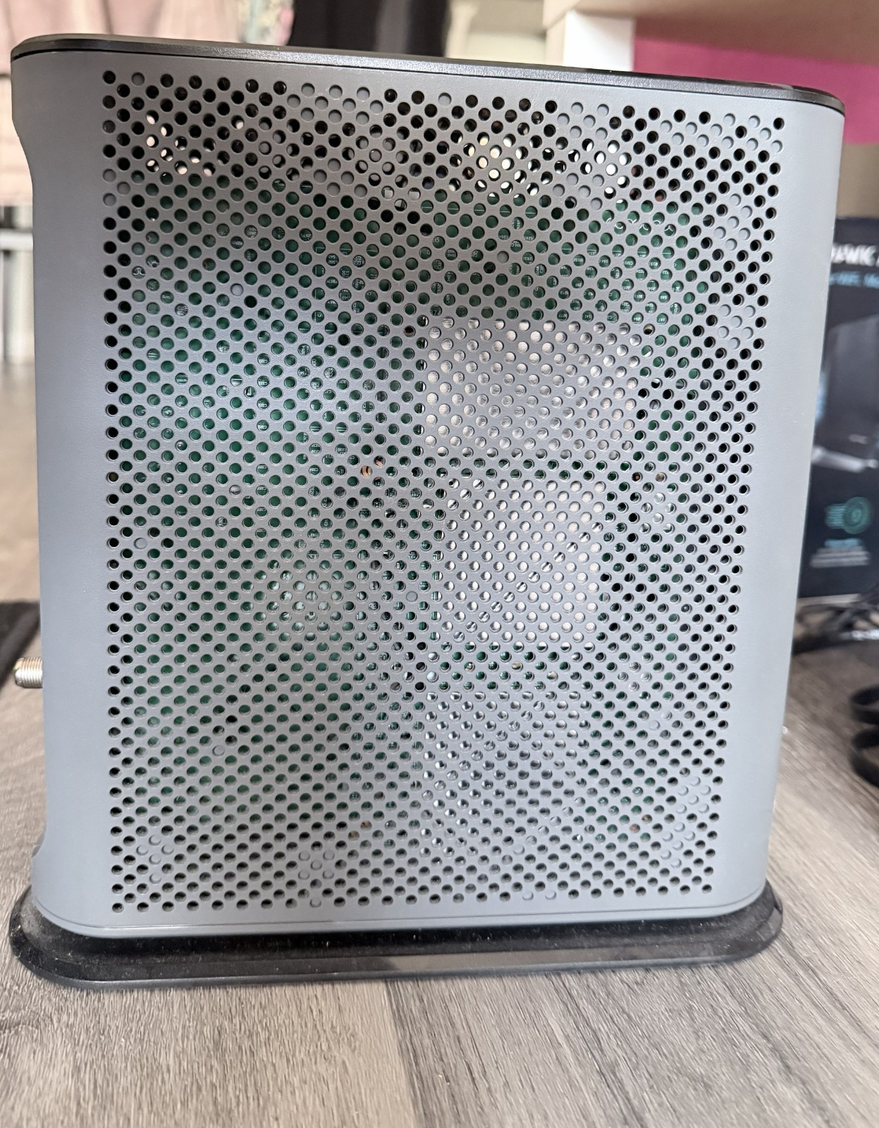 Motorola MG8702 DOCSIS 3.1 Cable Modem with Gigabit Router combo