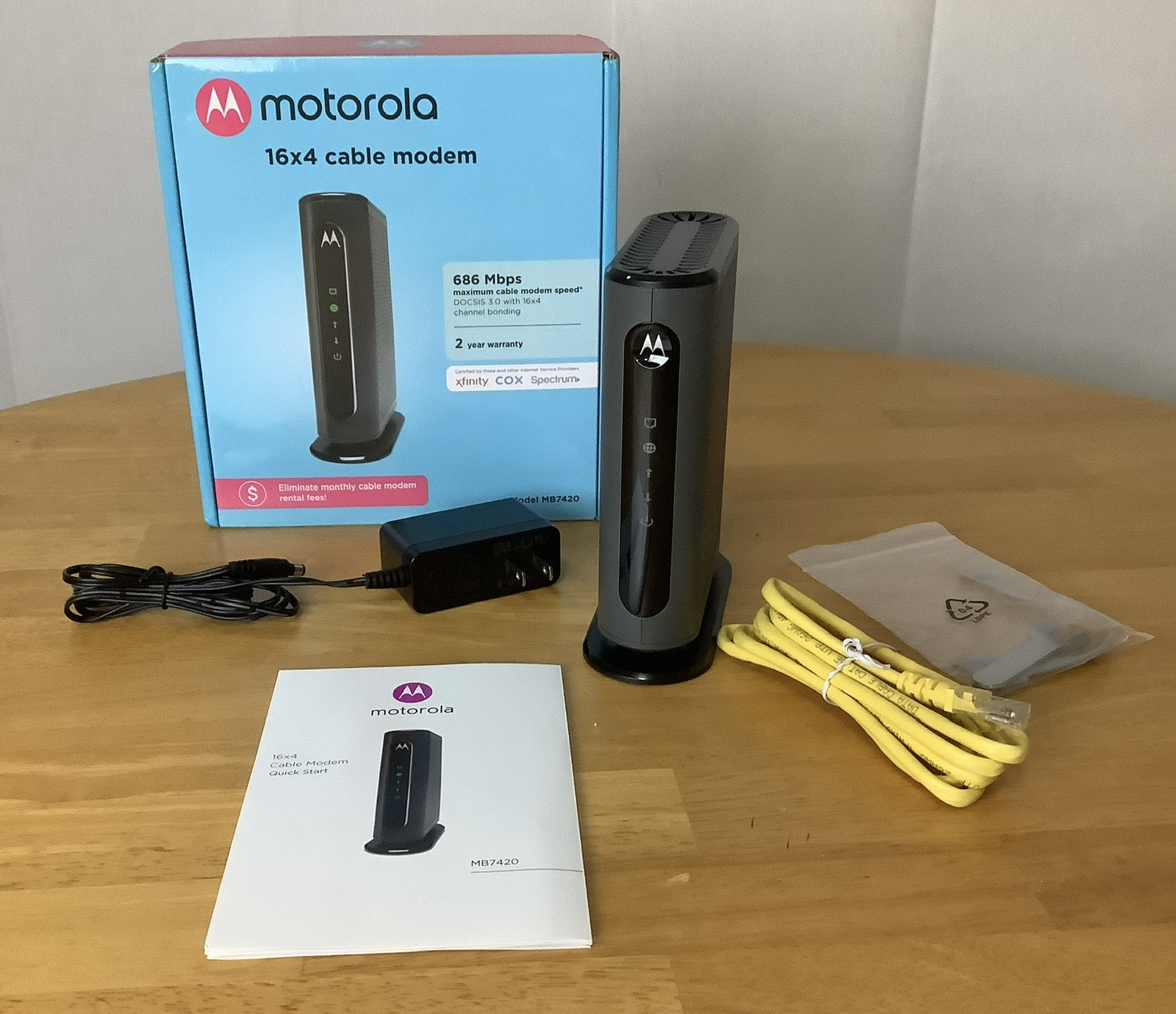Motorola MB7420-10 16×4 686 Mbps DOCSIS 3.0 Cable Modem working
