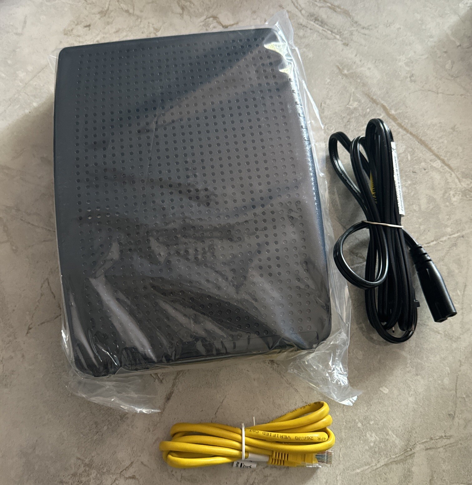Arris Surfboard DOCSIS 3.0 SBV3202 Cable Modem Internet & Voice – Open Box! 🔥