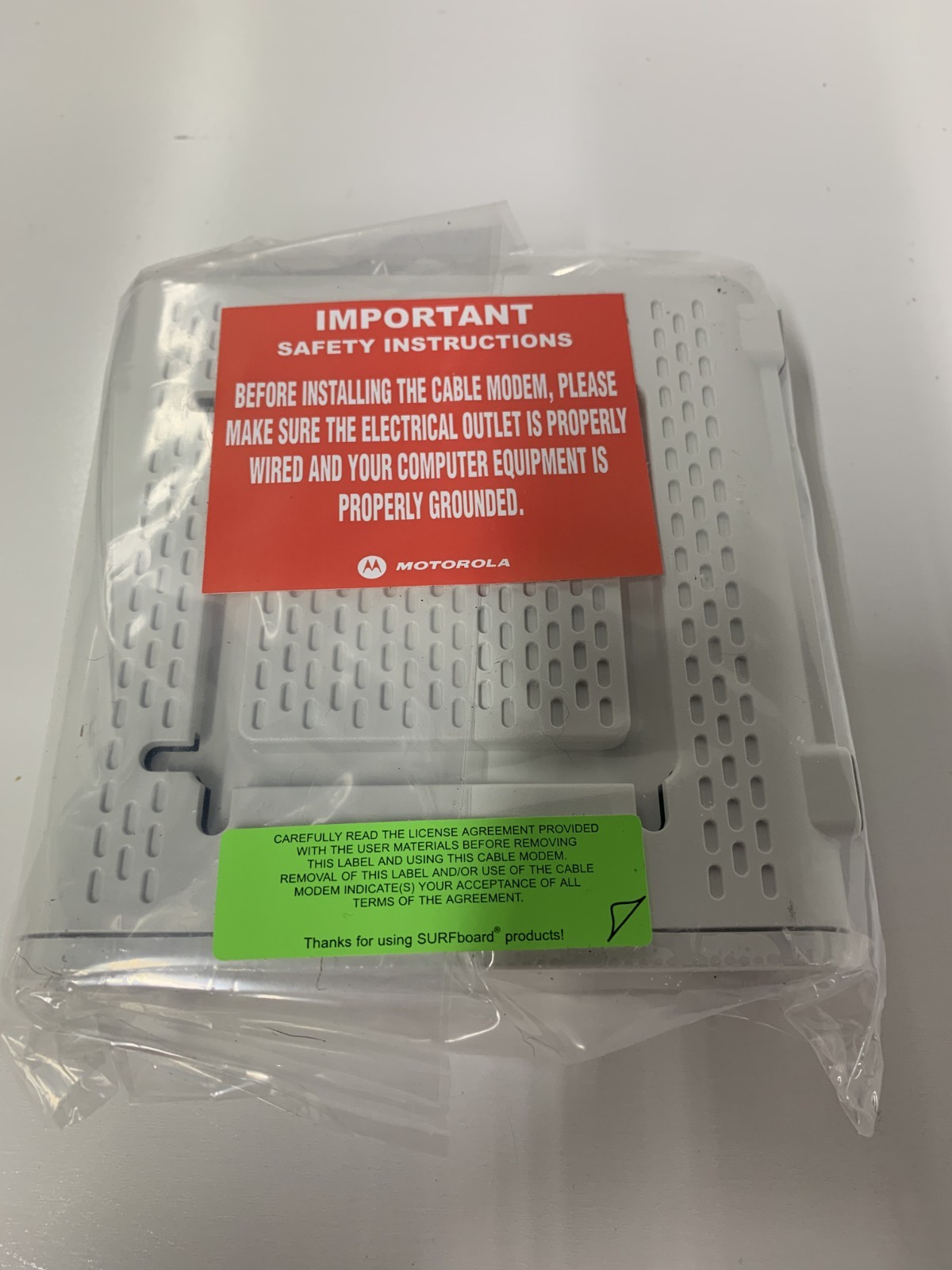 **Motorola Arris SURFBoard Wi-Fi Modem 400 Series Model: SB6141 (NEW Open Box)