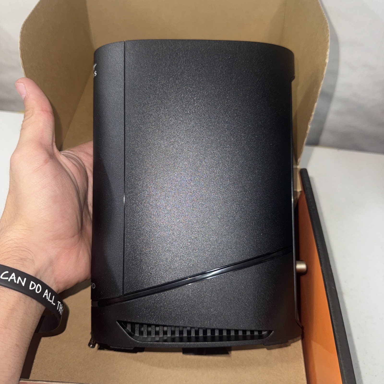 Arris G18 AX1800 WiFi 6 & DOCSIS 3.1 Cable Modem