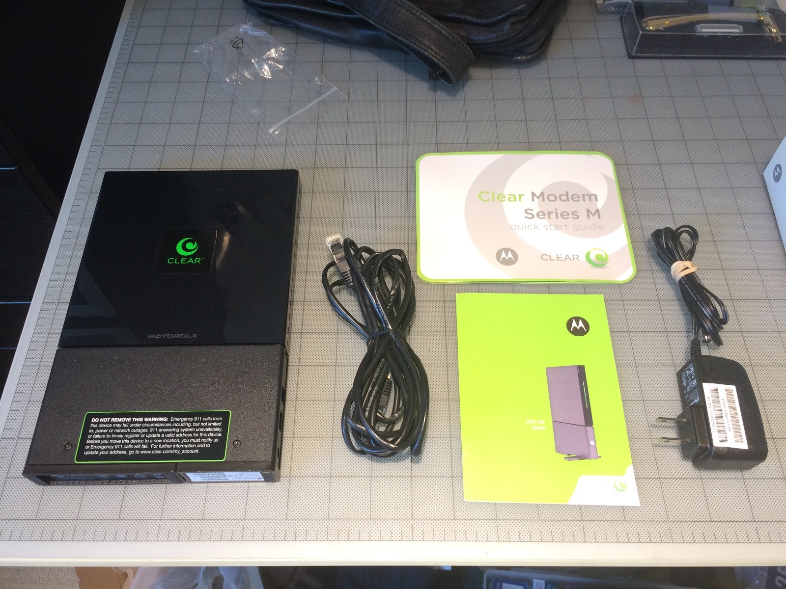 Clear Motorola CPEi 725 Series M WiMAX 4G Modem