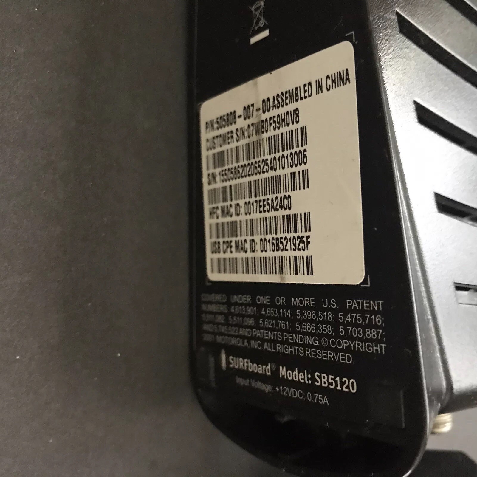 Motorola SURFboard SB5120 Cable Modem With AC Adapter
