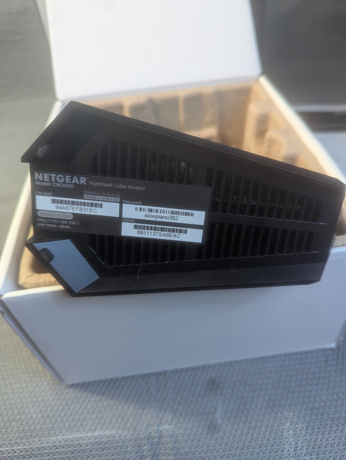 NETGEAR CM2000 Nighthawk 2.5 Gbps Multi Gig DOCSIS 3.1 Cable Modem