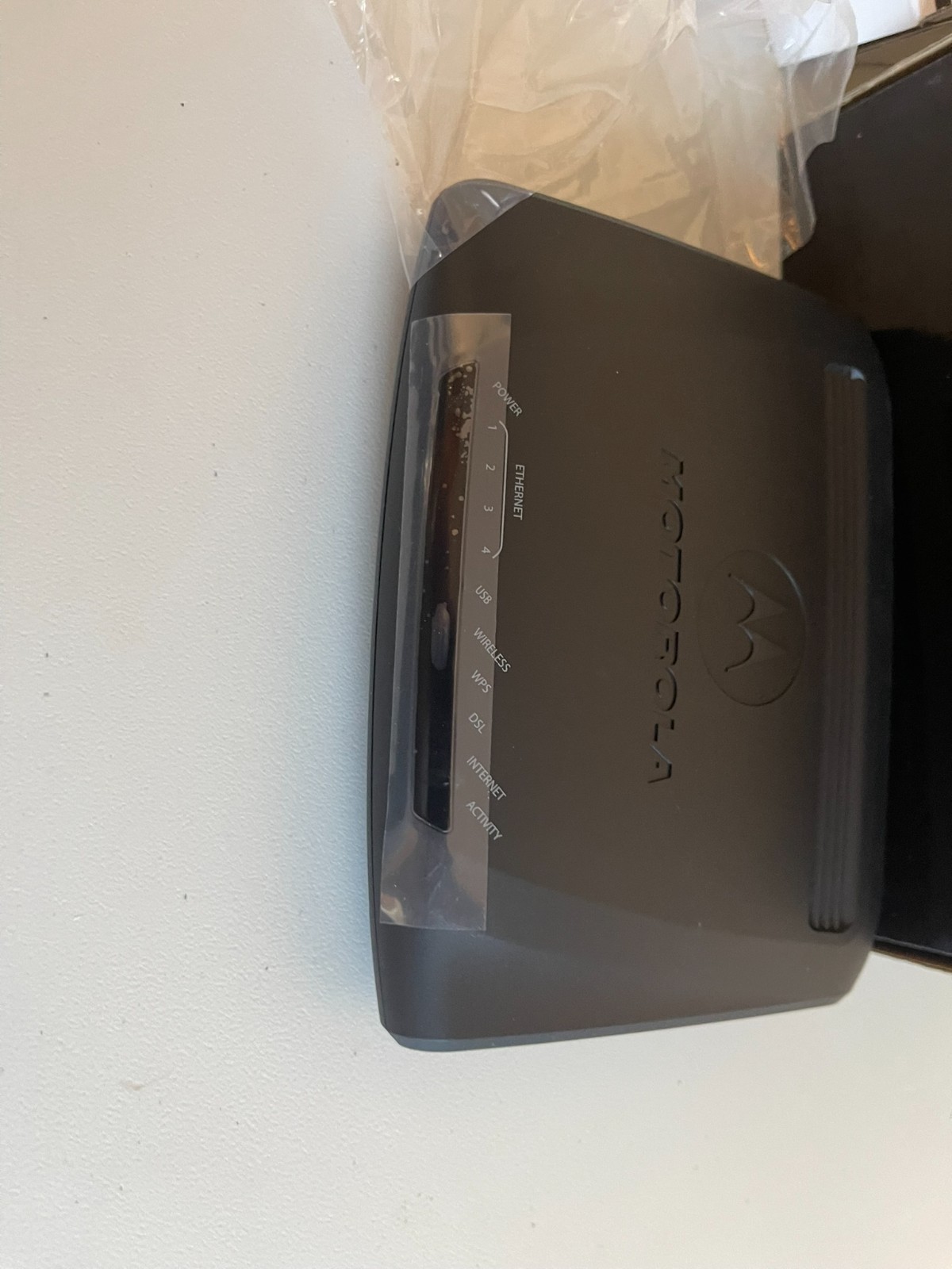 Motorola DSL Wi fi Gateway Modem Model #: 2247VB Brand new in box