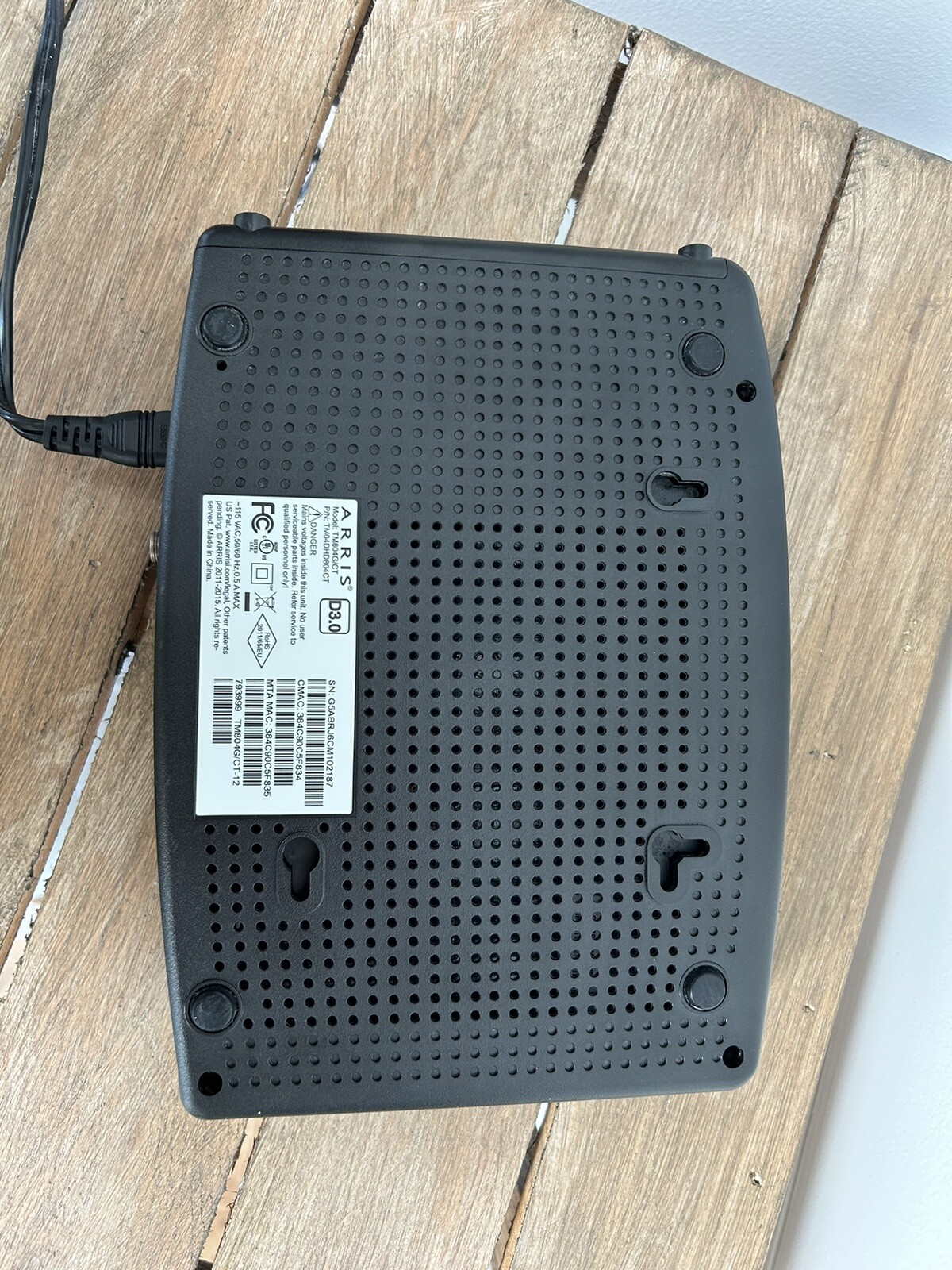 ARRIS Touchstone TM804G / CT DOCSIS 3.0 Internet & Telephone Telephony Modem