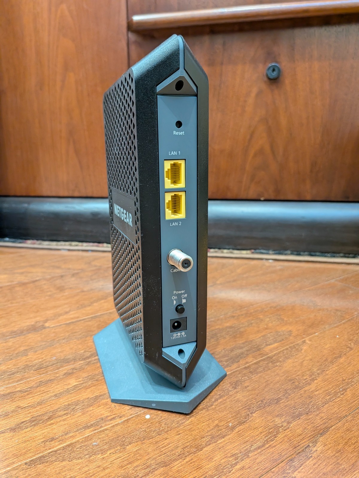 NETGEAR CM1100 DOCSIS 3.1 Multi-Gig Cable Modem | Excellent Condition