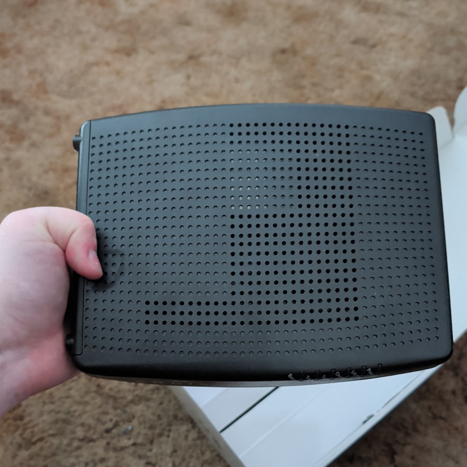 ARRIS SURFboard SBV3202 32×8 Docsis 3.0 Black Cable Modem Computer Internet