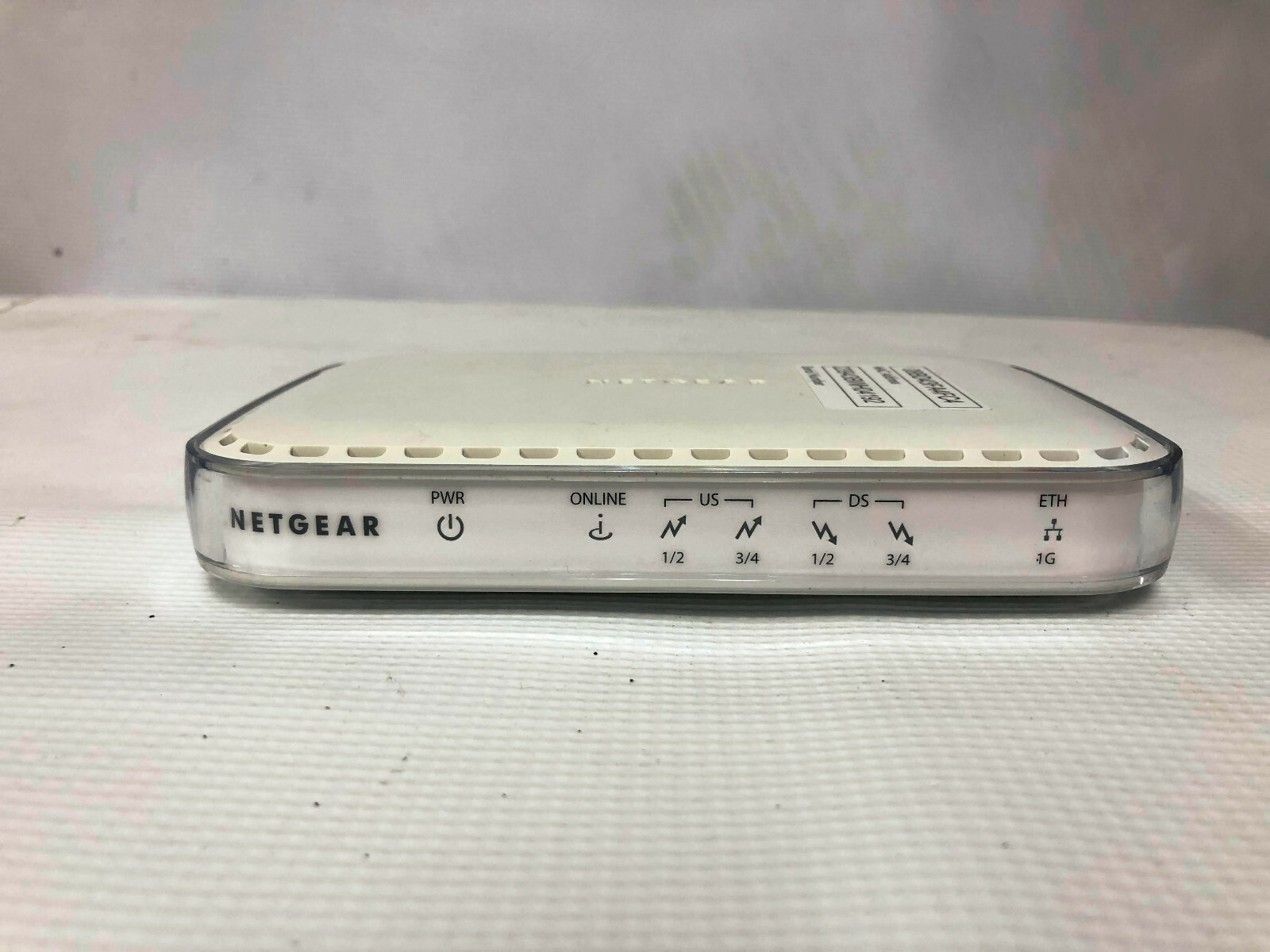 NETGEAR CMD31T (4×4) Cable Modem (CMD31T) White w/Power Supply