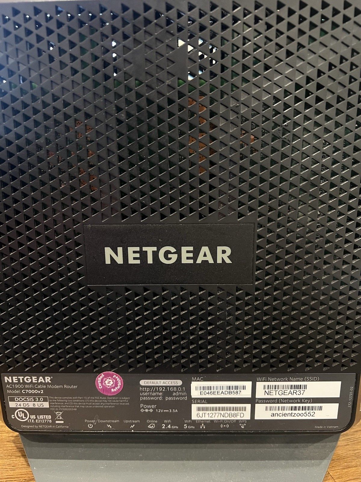 NETGEAR C7000v2 AC1900 DOCSIS 3.0 Dual-Band Cable Modem Router 4 LAN