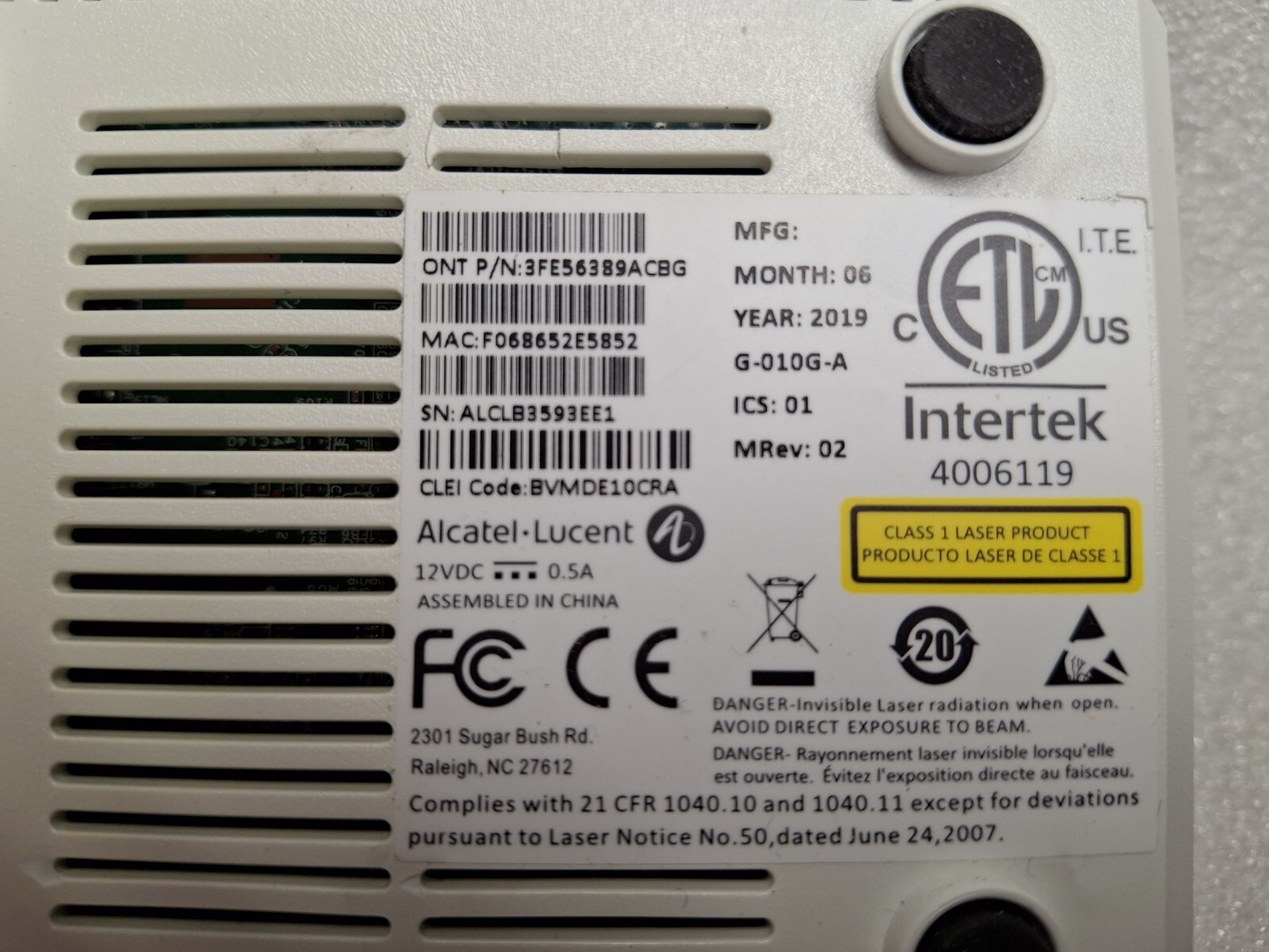 AT&T Alcatel Lucent Optical Network Terminal G-010G-A w/AC Adapter (B)